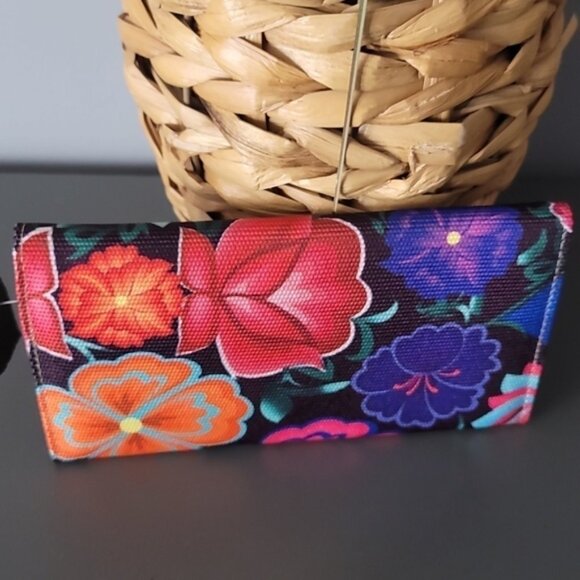 MAYAN Vegan Faux Leather Trifold Floral Wallet - Picture 2 of 4